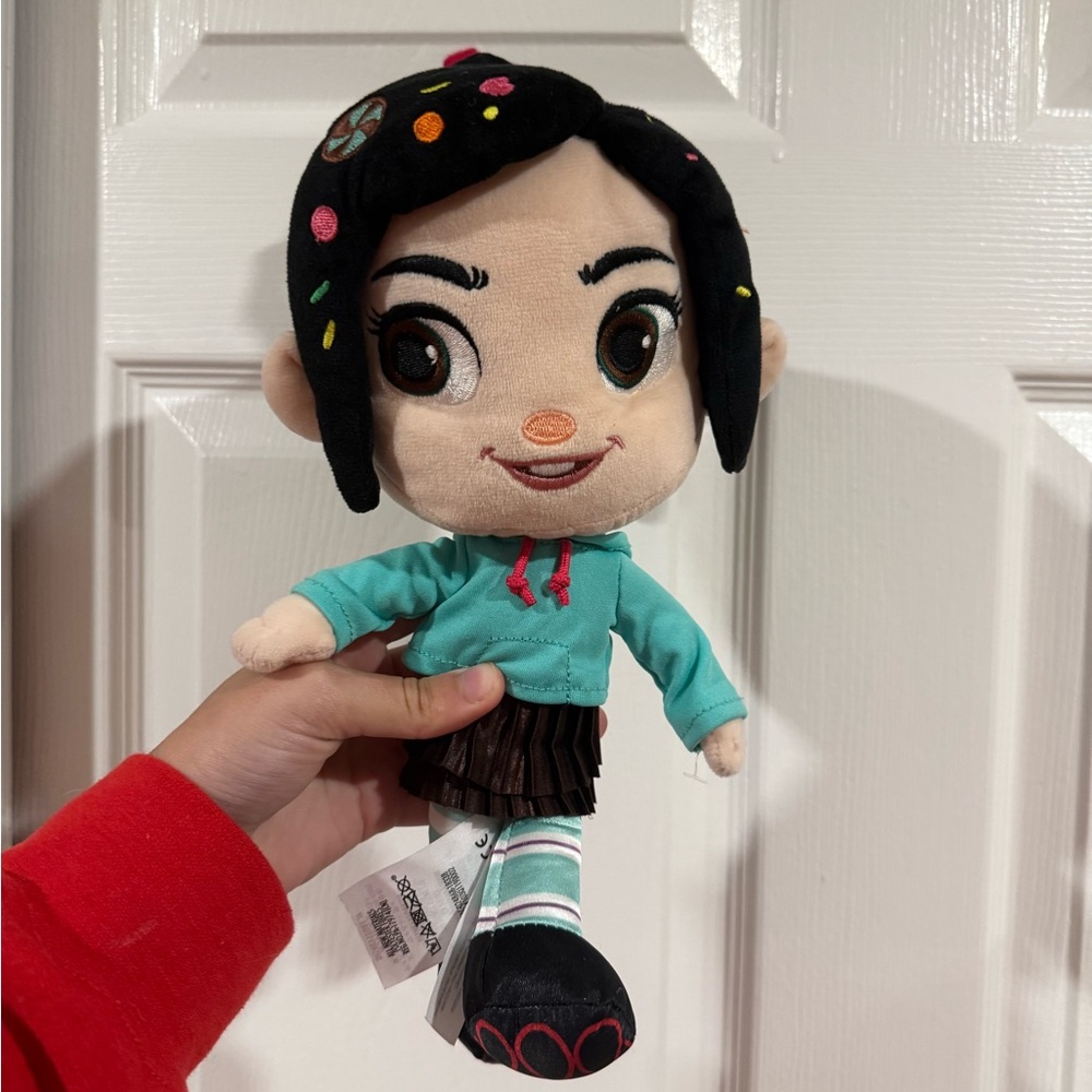 Disney Store Vanellope von Schweetz Plush Doll Wreck-It Ralph